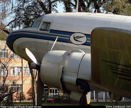 PP-ANU nas cores classicas da Varig